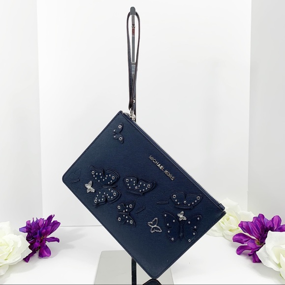 Michael Kors Handbags - 🇺🇸🔥Labor Day Sale Today Only🔥🇺🇸